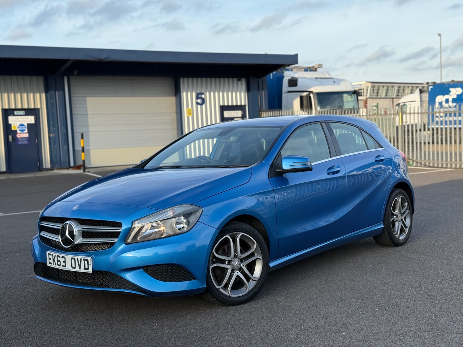 Used Mercedes-Benz A-Class 2013 for sale - 76198730: Photo 27