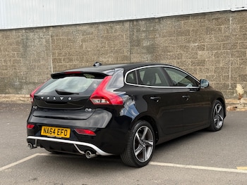 Used Volvo V40 2014 for sale - 78914751: Photo