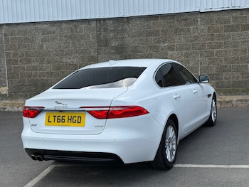 Used Jaguar XF 2016 for sale - 78555426: Photo