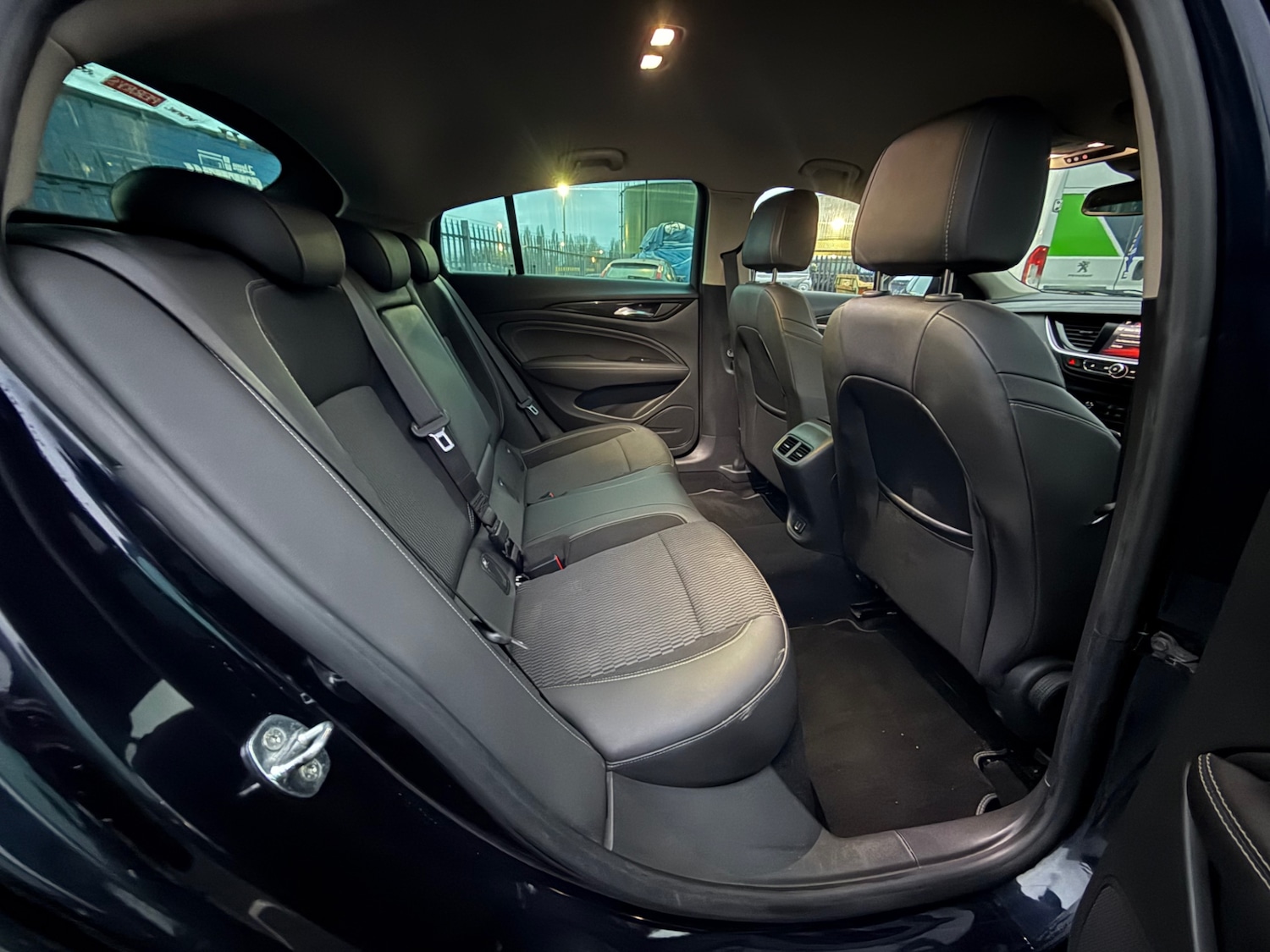 Used Vauxhall Insignia 2017 for sale - 76897150: Photo 20