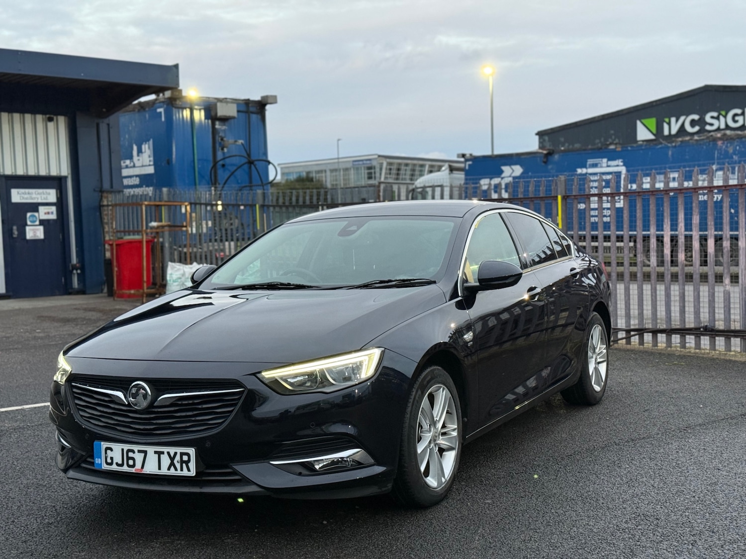 Used Vauxhall Insignia 2017 for sale - 76897150: Photo 24