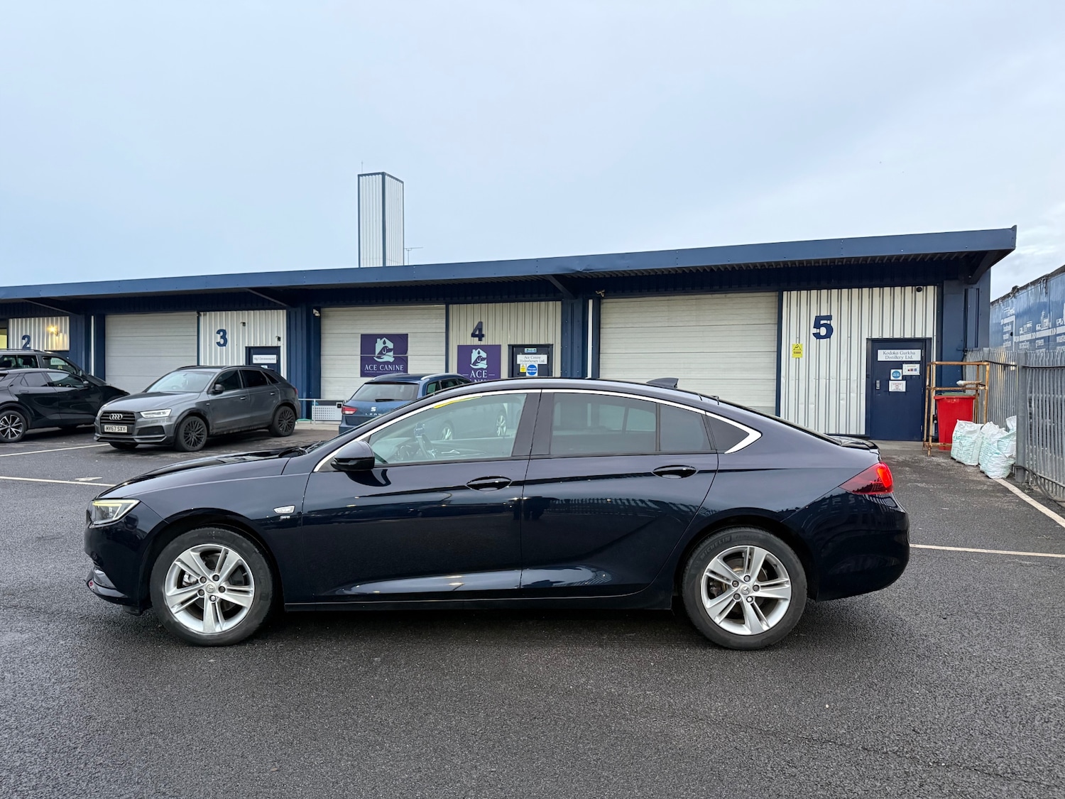 Used Vauxhall Insignia 2017 for sale - 76897150: Photo 6