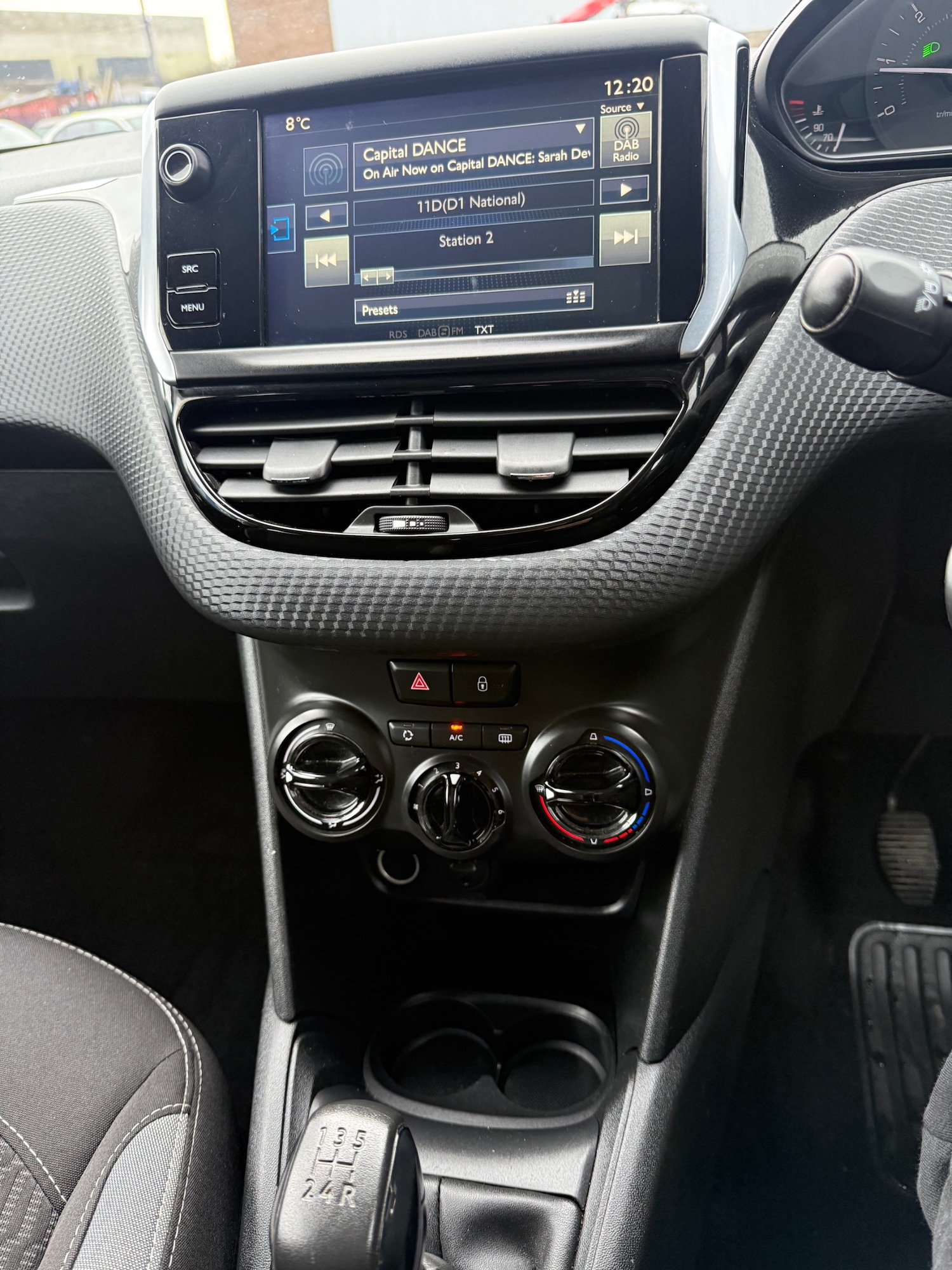 Used Peugeot 208 2016 for sale - 77310895: Photo 18