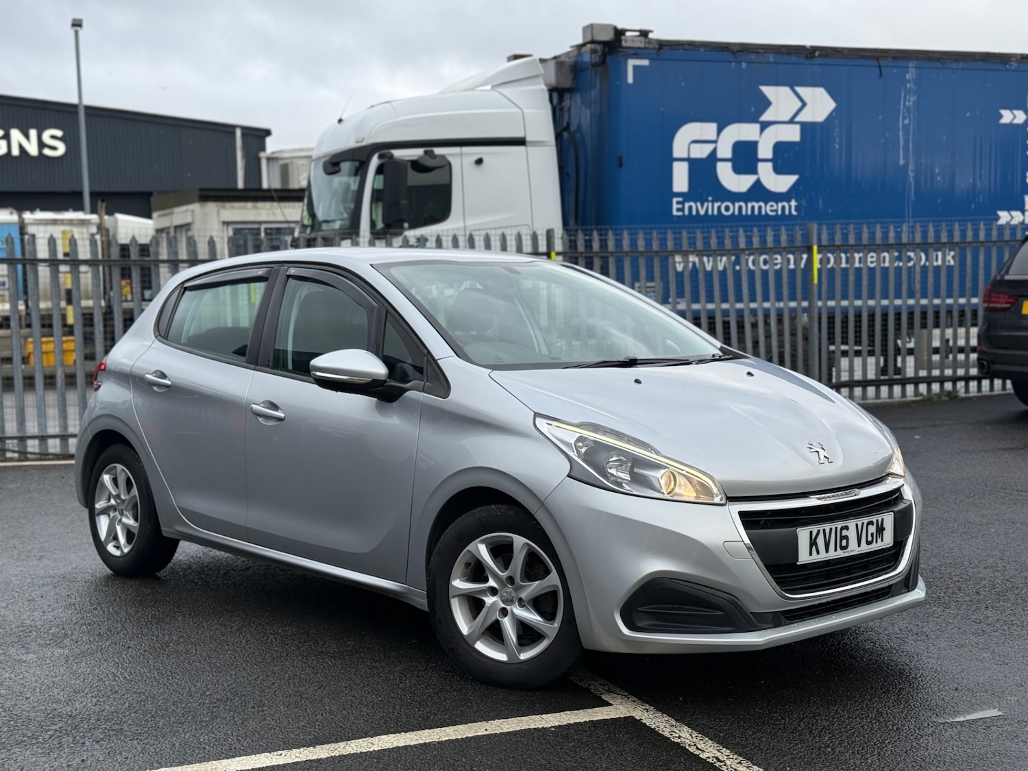 Used Peugeot 208 2016 for sale - 77310895: Photo 4