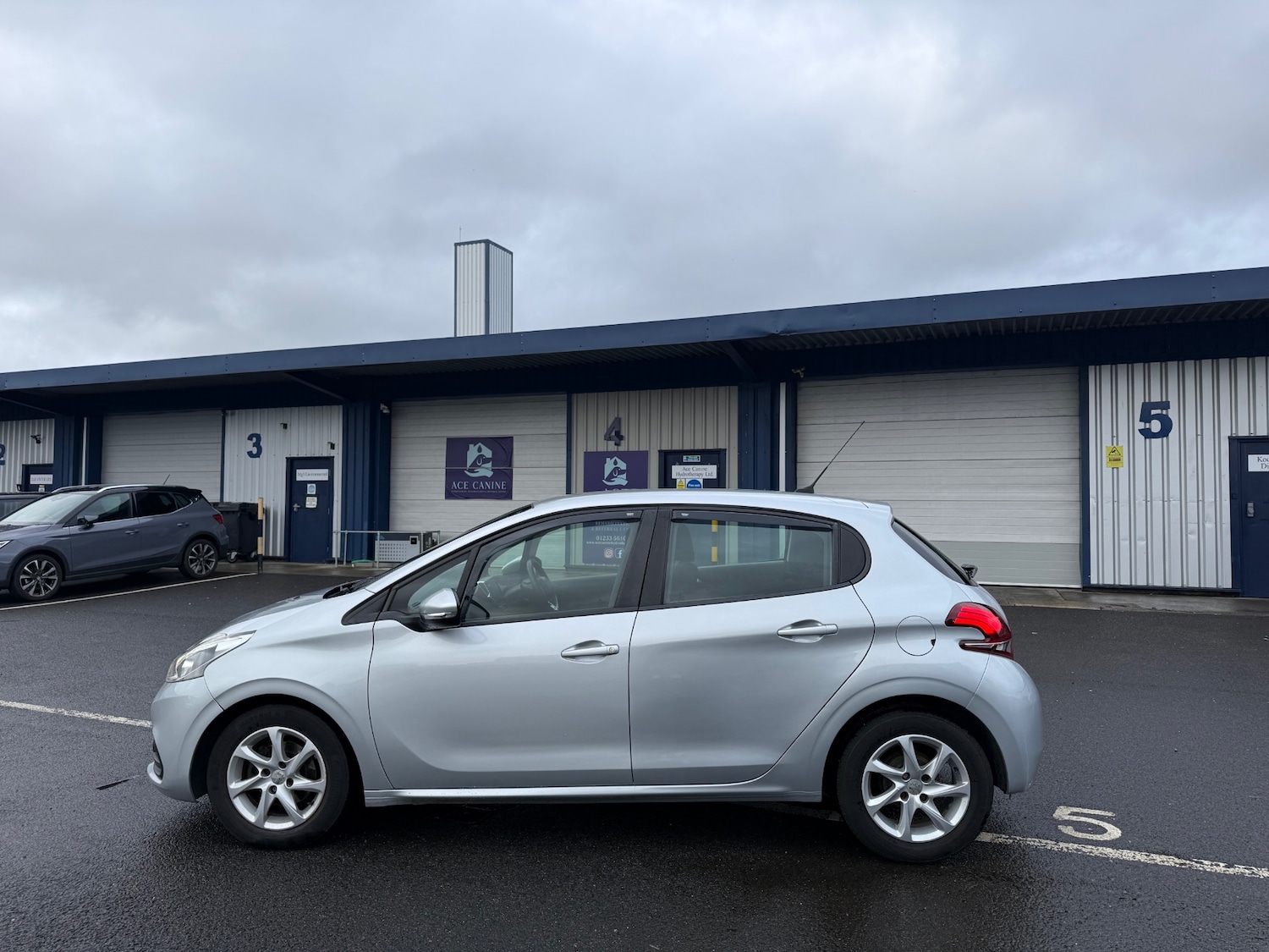 Used Peugeot 208 2016 for sale - 77310895: Photo 6