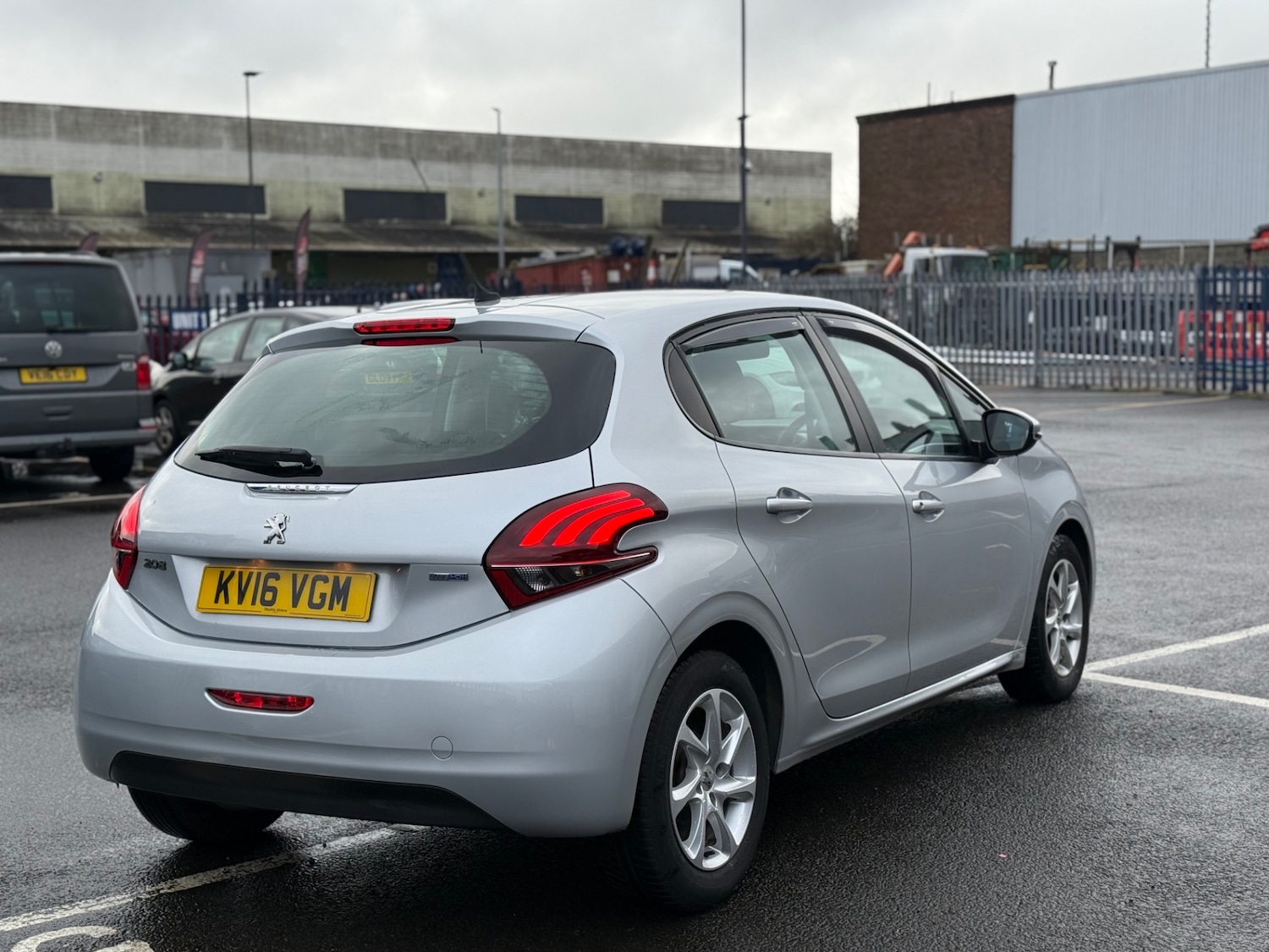 Used Peugeot 208 2016 for sale - 77310895: Photo 9