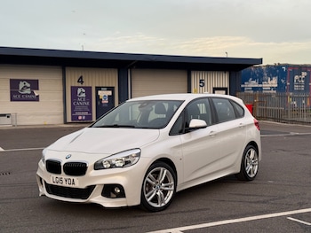 Used BMW 2 Series 2015 for sale - 76472076: Photo