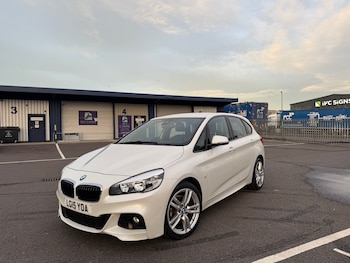Used BMW 2 Series 2015 for sale - 76472076: Photo