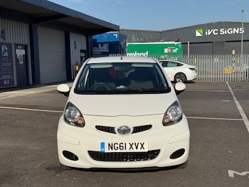 Used Toyota AYGO 2011 for sale - 79611171: Photo