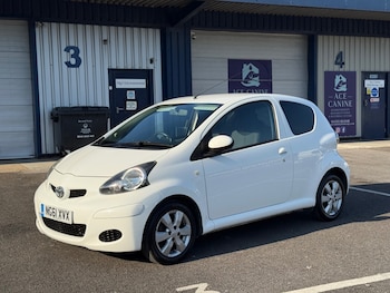 Used Toyota AYGO 2011 for sale - 79611171: Photo
