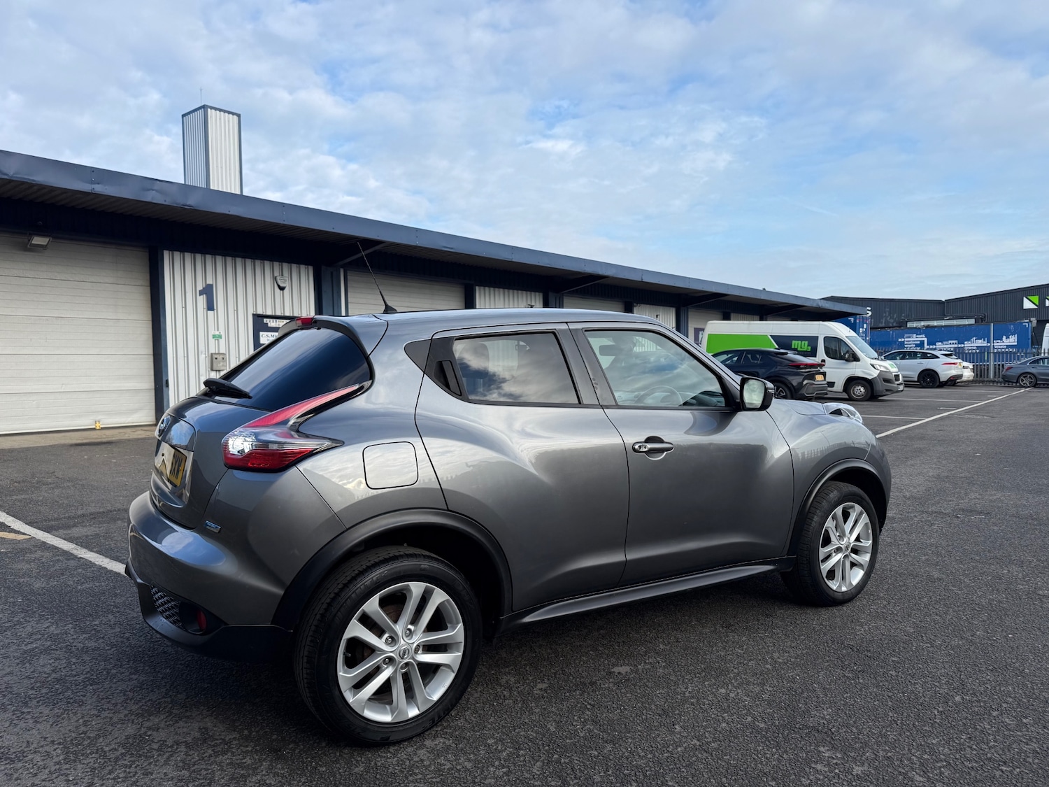 Used Nissan Juke 2016 for sale - 77310467: Photo 10