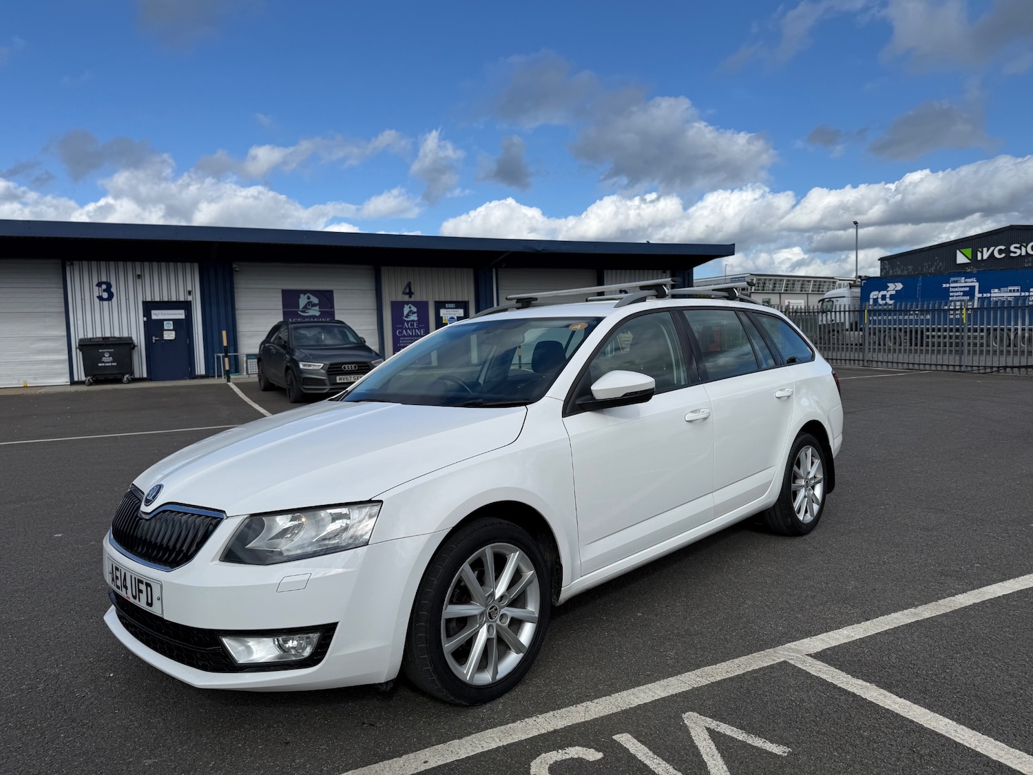 Used Skoda Octavia 2014 for sale - 77906992: Photo 3