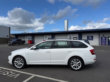 Used Skoda Octavia 2014 for sale - 77906992: Photo