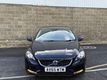 Used Volvo V40 2015 for sale - 78804653: Photo