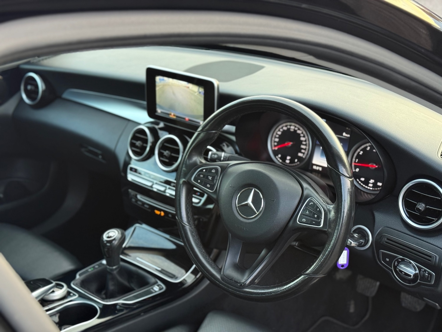 Used Mercedes-Benz C Class 2016 for sale - 76258953: Photo 15