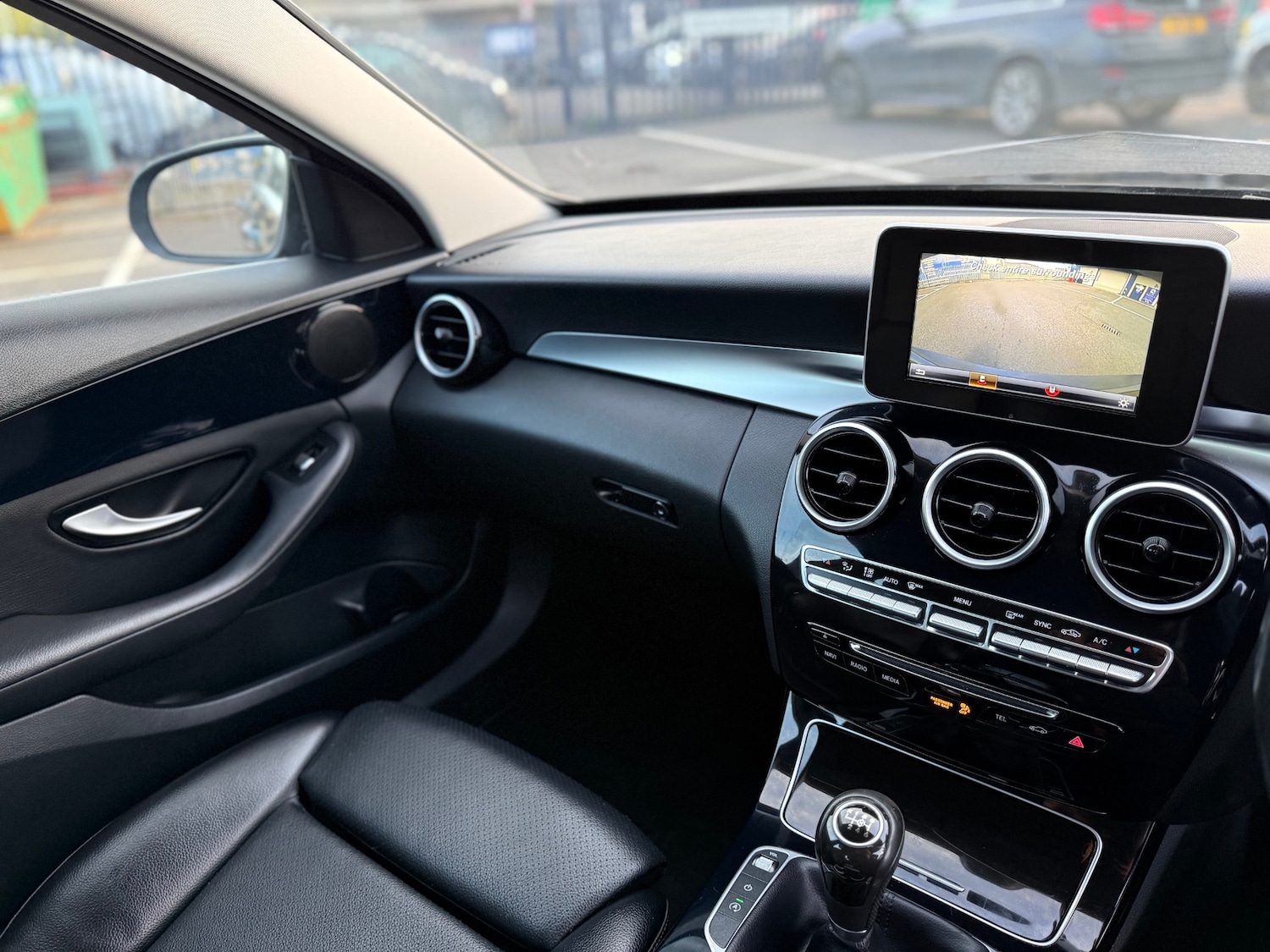 Used Mercedes-Benz C Class 2016 for sale - 76258953: Photo 21