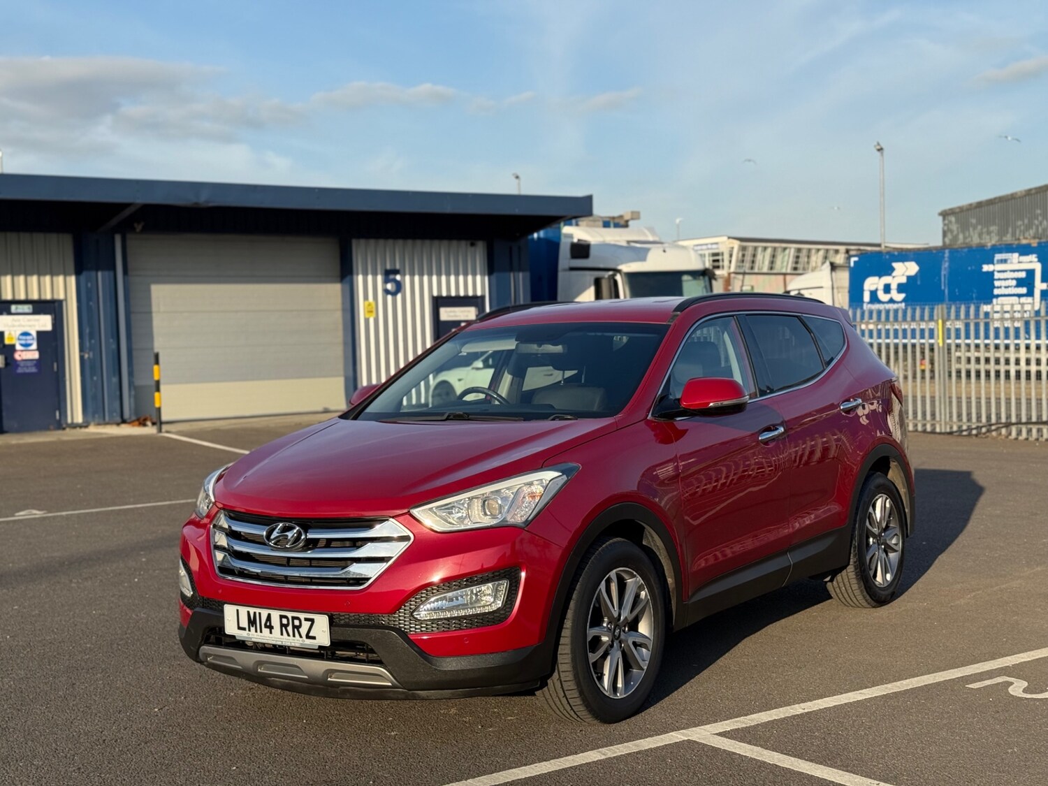 Used Hyundai Santa Fe 2014 for sale - 77998112: Photo 21