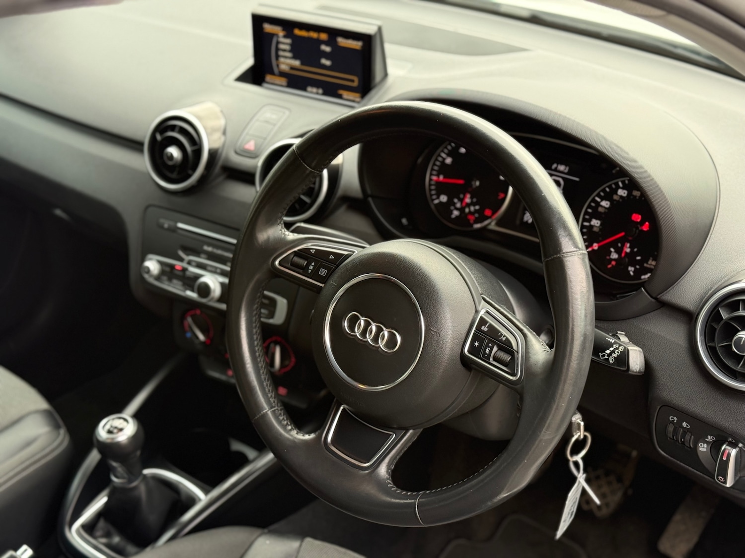 Used Audi A1 2018 for sale - 77632365: Photo 14