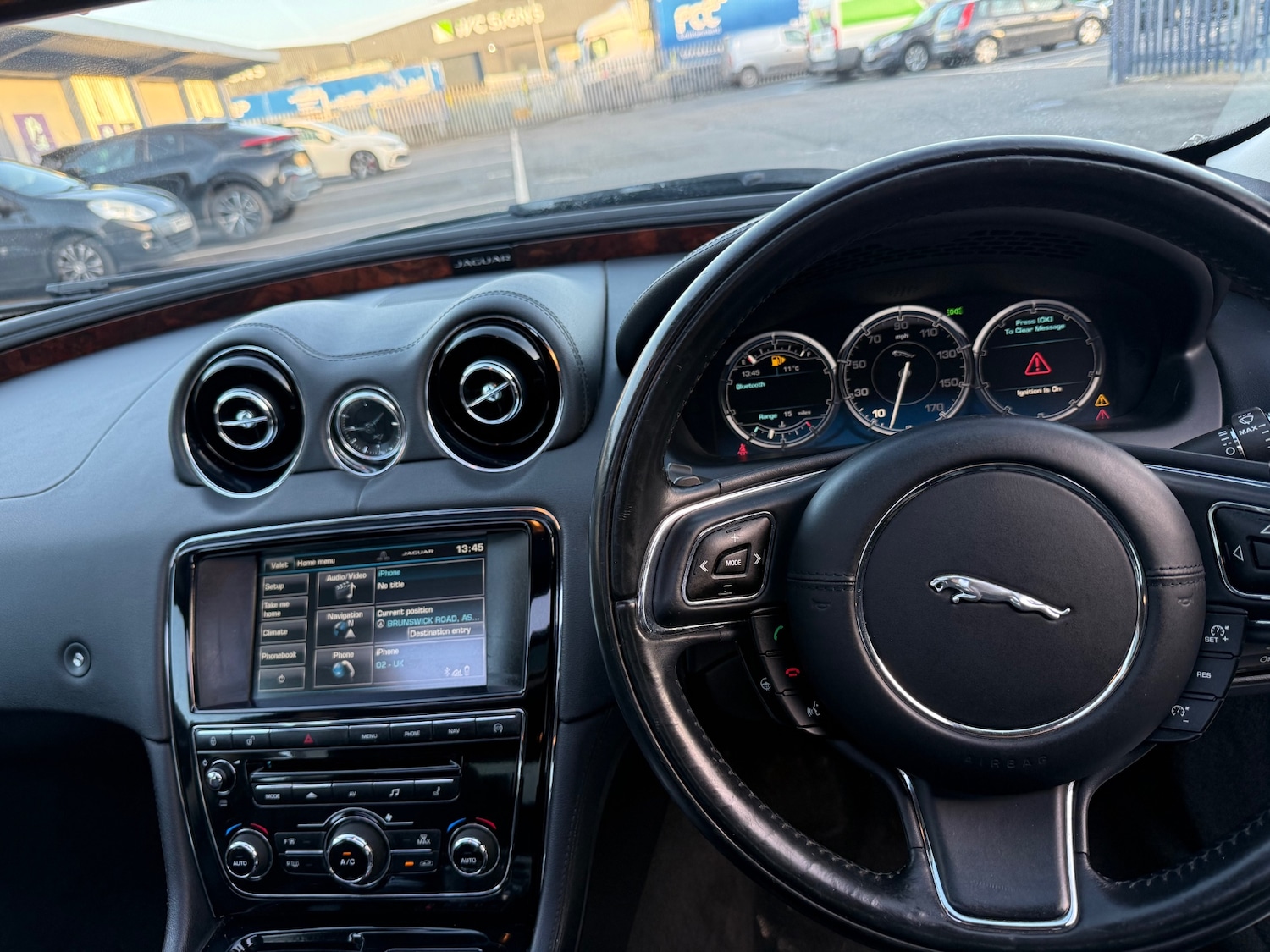 Used Jaguar XJ 2014 for sale - 76897304: Photo 19