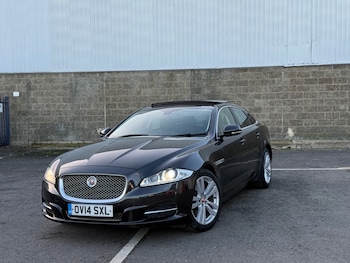 2014 (14) - 3.0d V6 Premium Luxury 4dr Auto [8]