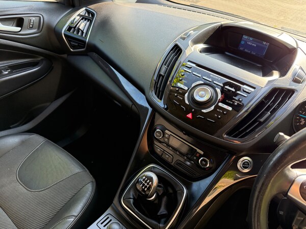 Used Ford Kuga 2013 for sale - 74536337: Photo 16