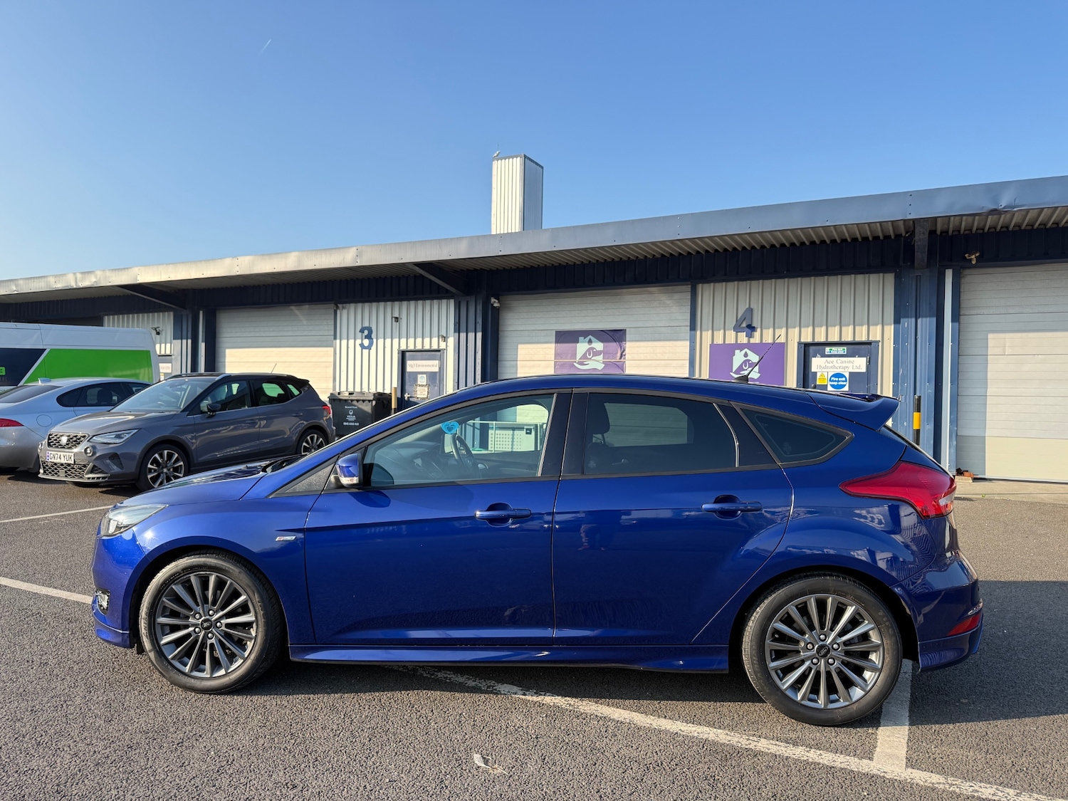 Used Ford Focus 2017 for sale - 77760673: Photo 3
