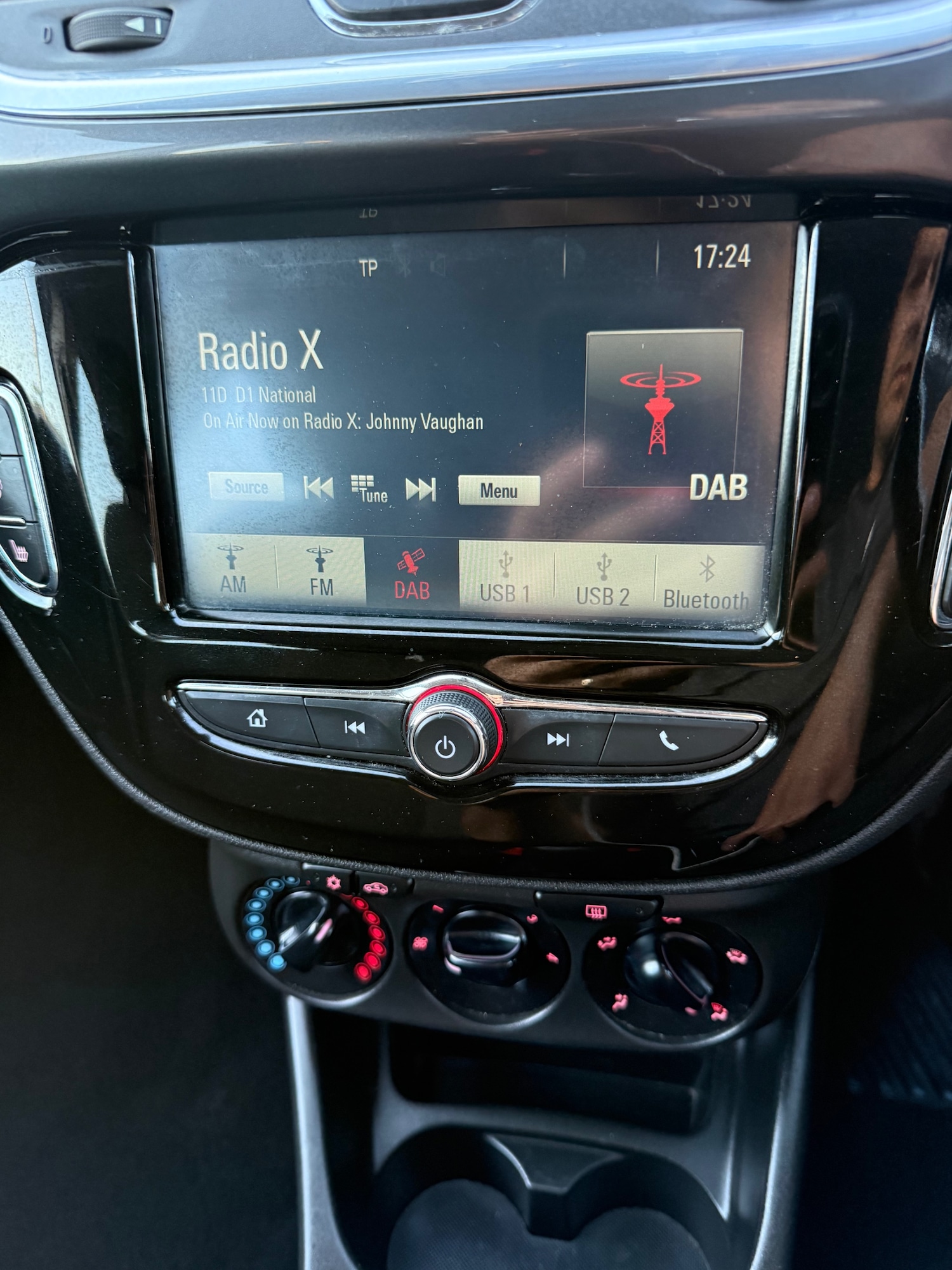 Used Vauxhall Corsa 2016 for sale - 77947350: Photo 19