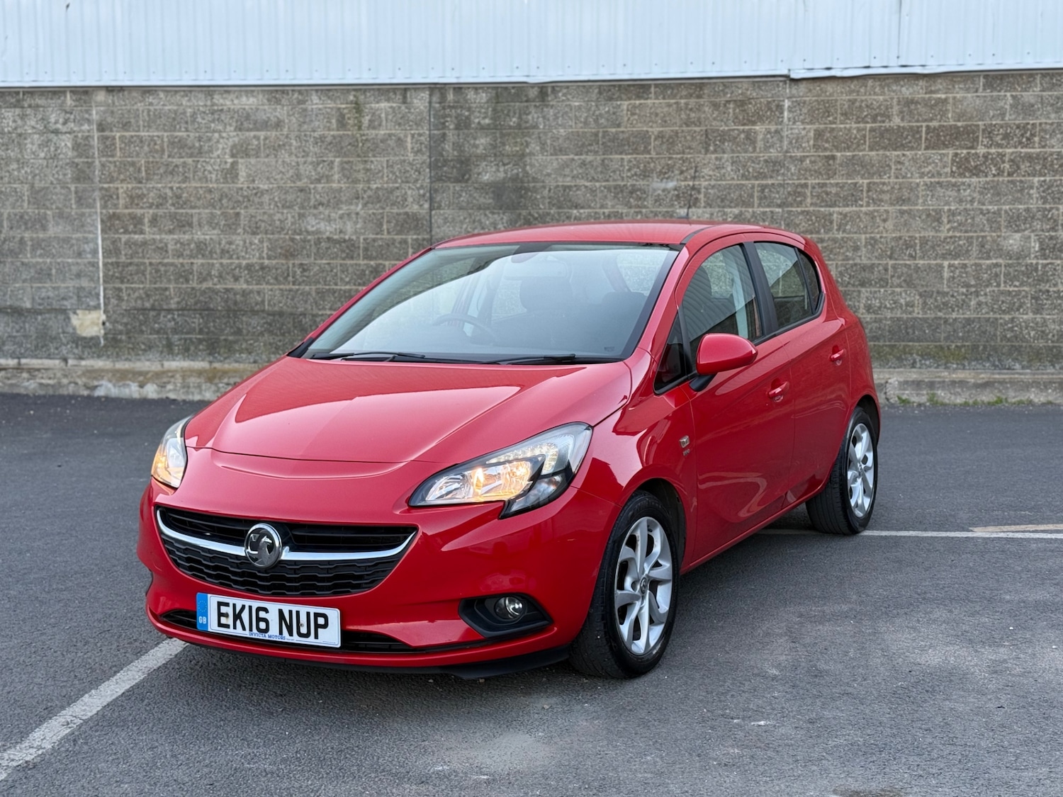 Used Vauxhall Corsa 2016 for sale - 77947350: Photo 6