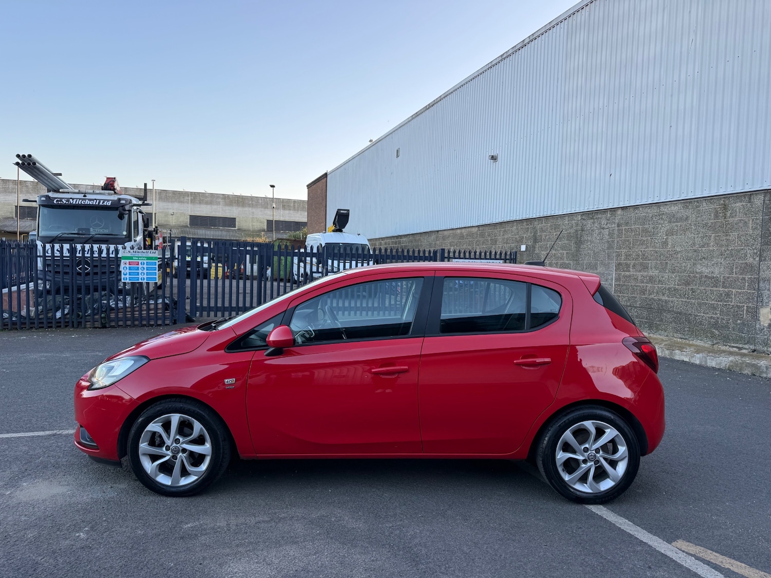 Used Vauxhall Corsa 2016 for sale - 77947350: Photo 7