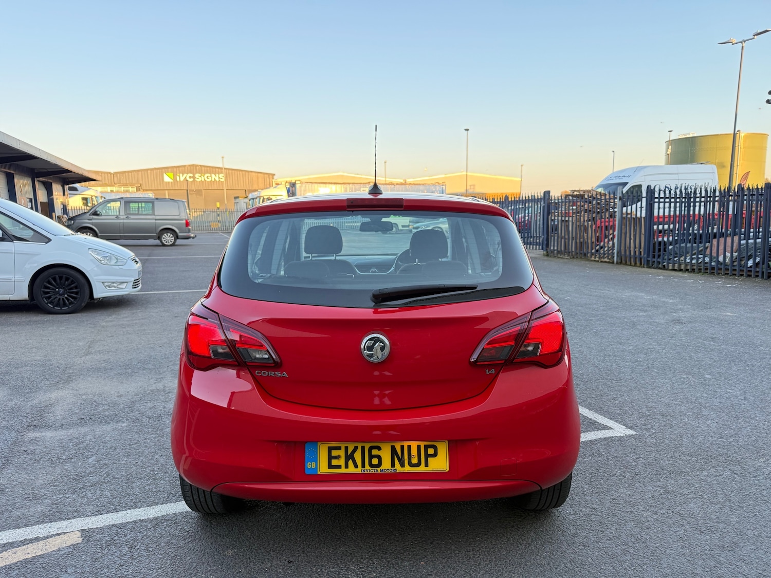 Used Vauxhall Corsa 2016 for sale - 77947350: Photo 9