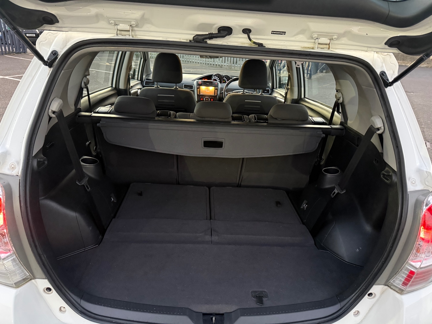 Used Toyota Verso 2016 for sale - 76605992: Photo 10