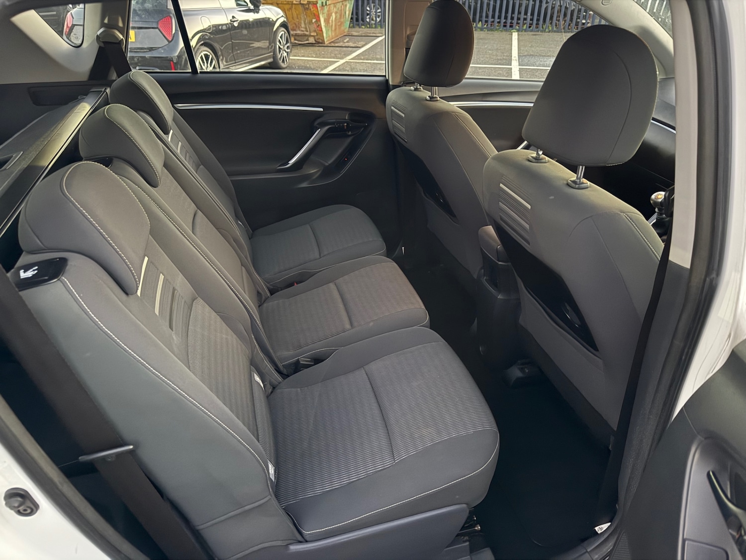 Used Toyota Verso 2016 for sale - 76605992: Photo 12