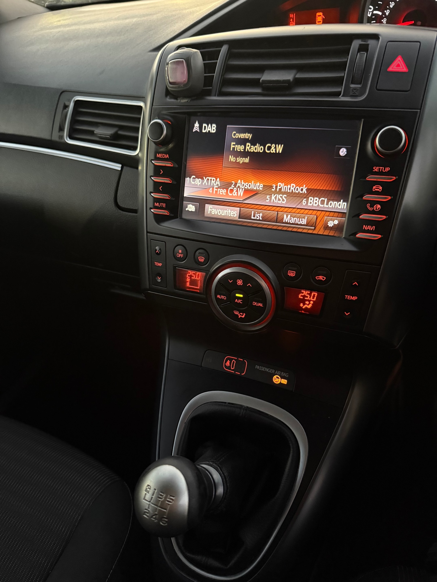 Used Toyota Verso 2016 for sale - 76605992: Photo 17