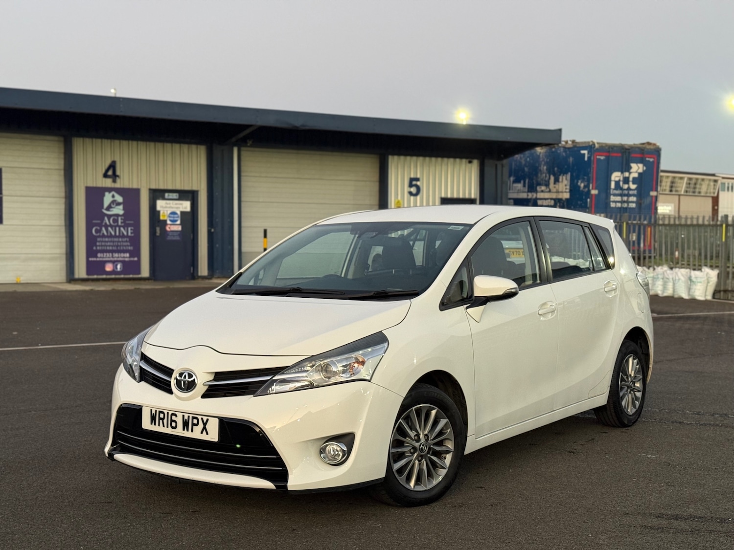 Used Toyota Verso 2016 for sale - 76605992: Photo 21