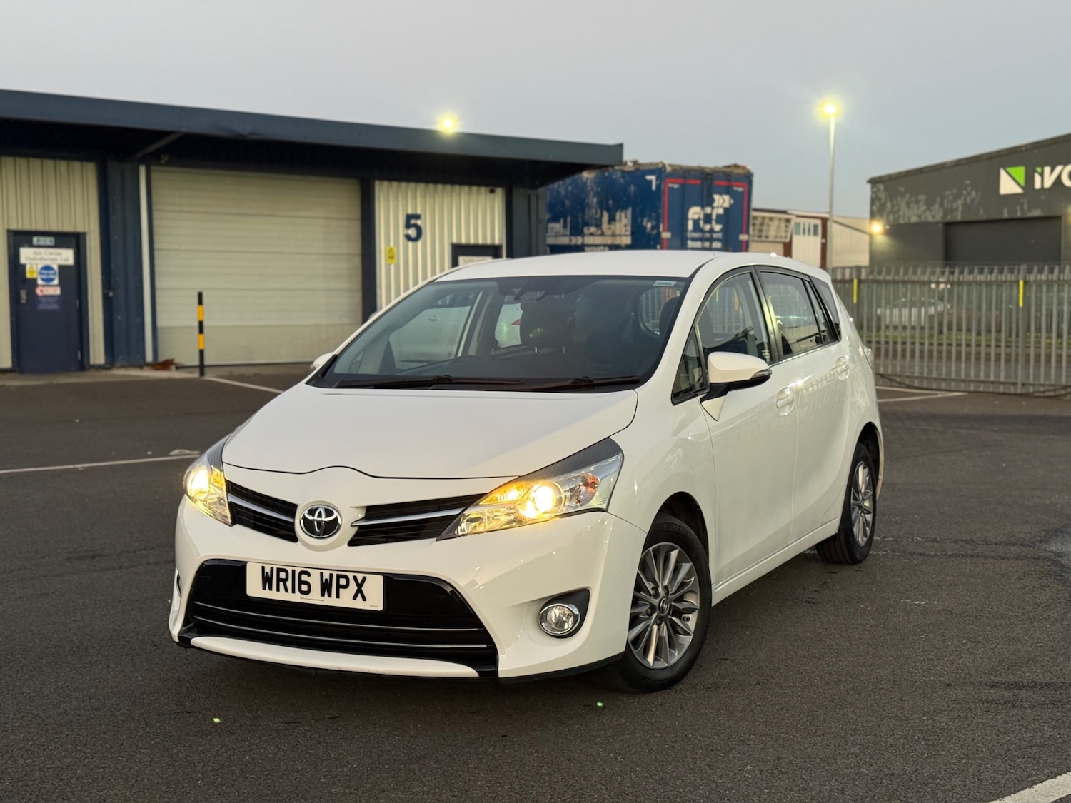 Used Toyota Verso 2016 for sale - 76605992: Photo 22