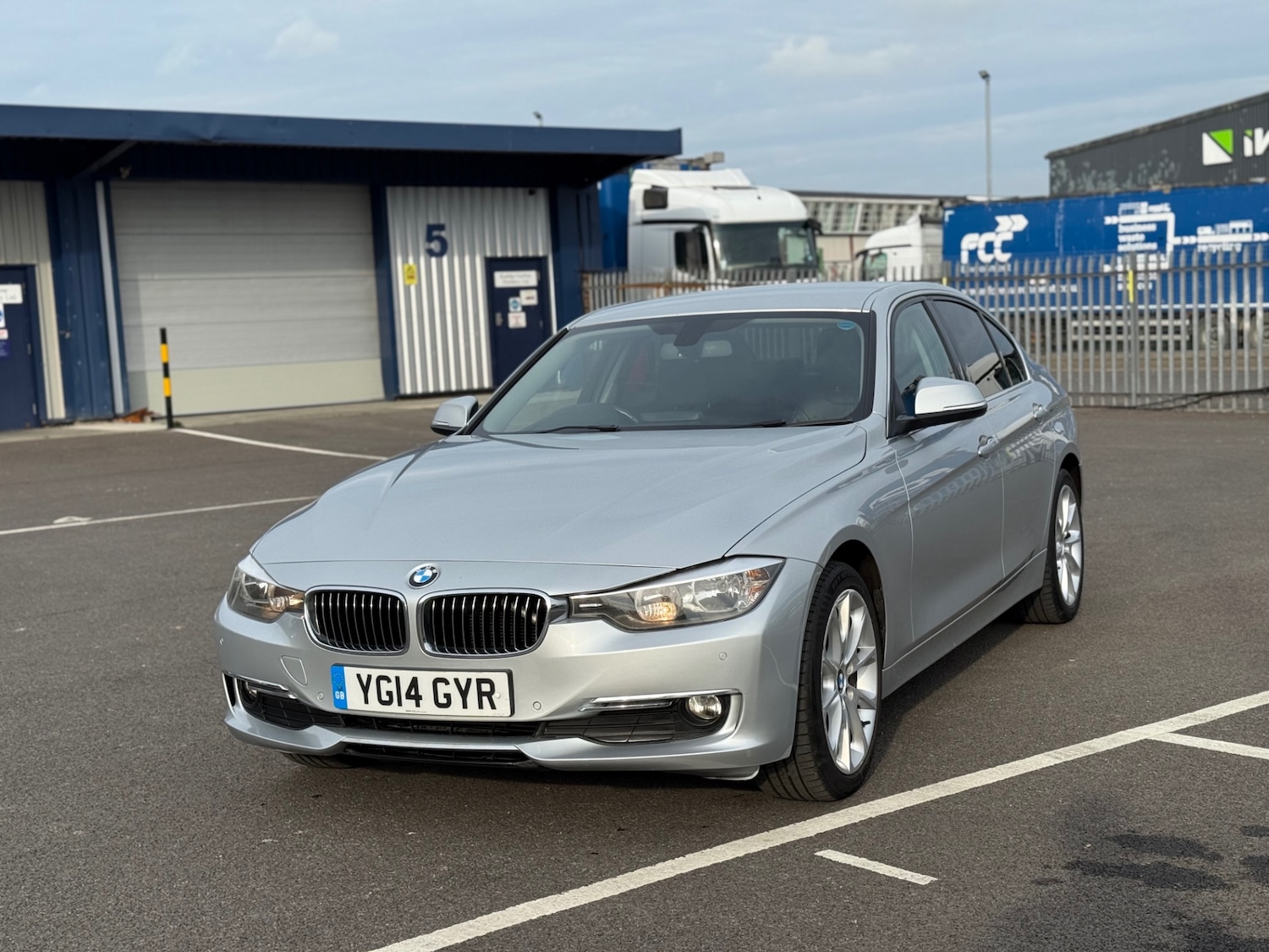 Used BMW 3 Series 2014 for sale - 76149858: Photo 23