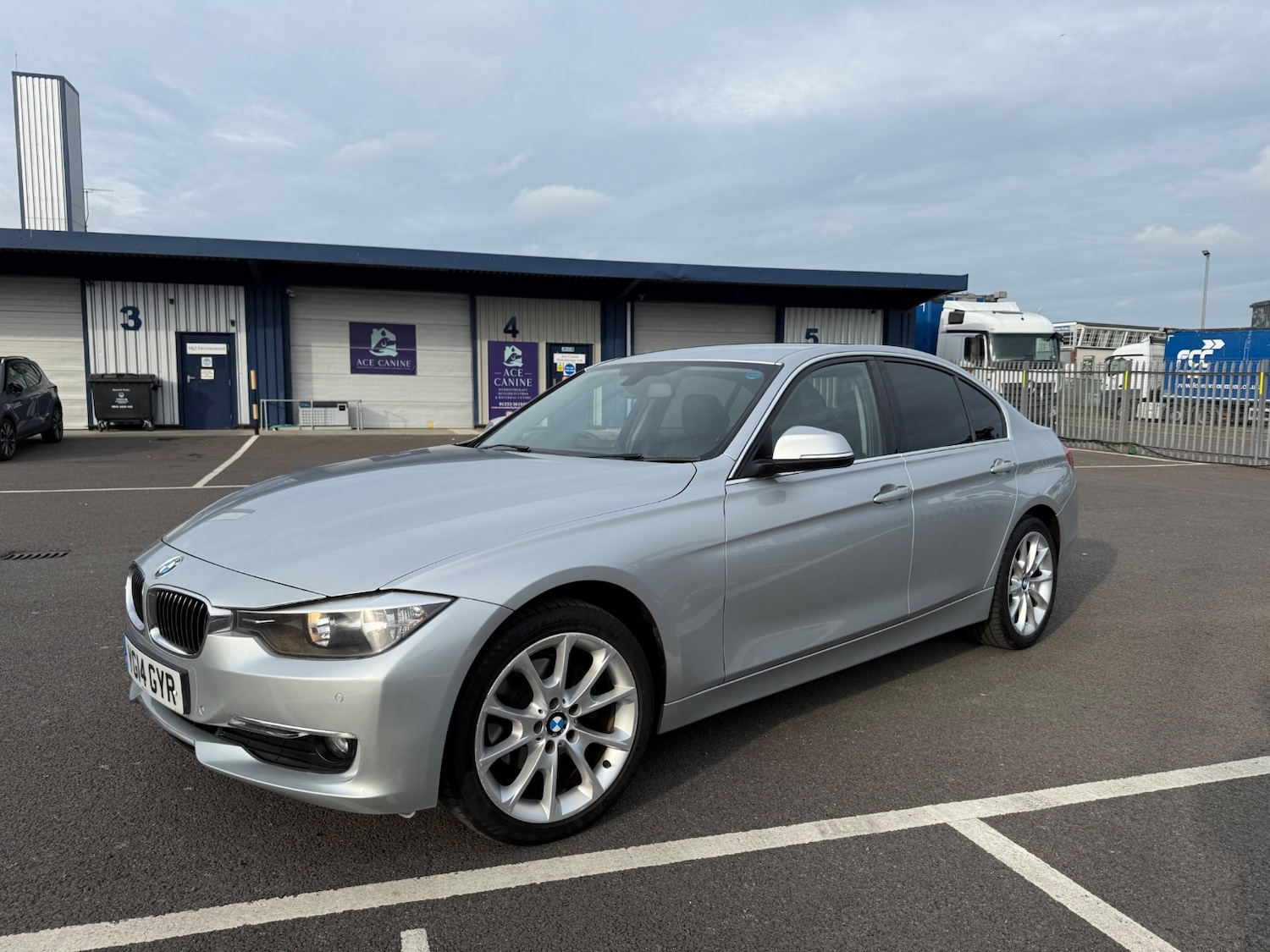 Used BMW 3 Series 2014 for sale - 76149858: Photo 24