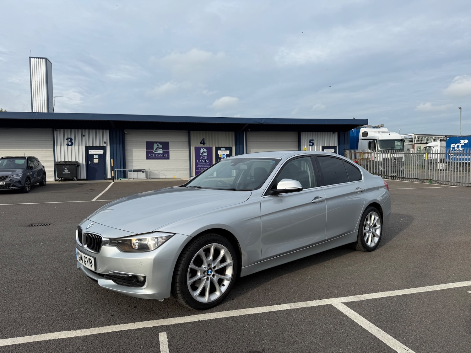 Used BMW 3 Series 2014 for sale - 76149858: Photo 3
