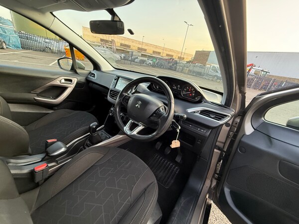 Used Peugeot 2008 2016 for sale - 75505739: Photo 14