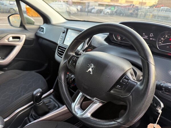 Used Peugeot 2008 2016 for sale - 75505739: Photo 16
