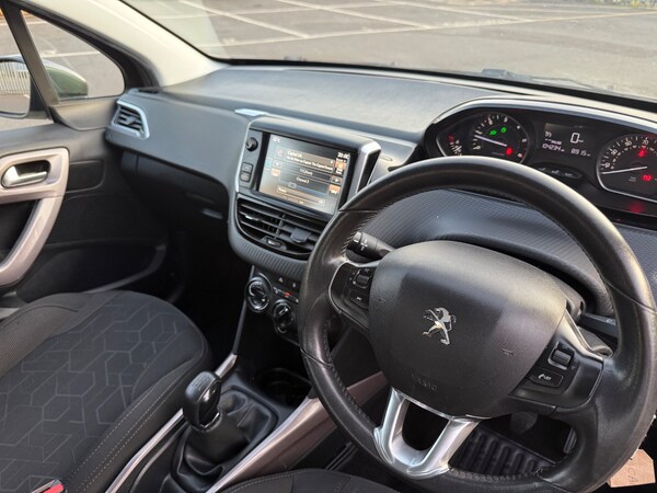 Used Peugeot 2008 2016 for sale - 75505739: Photo 17