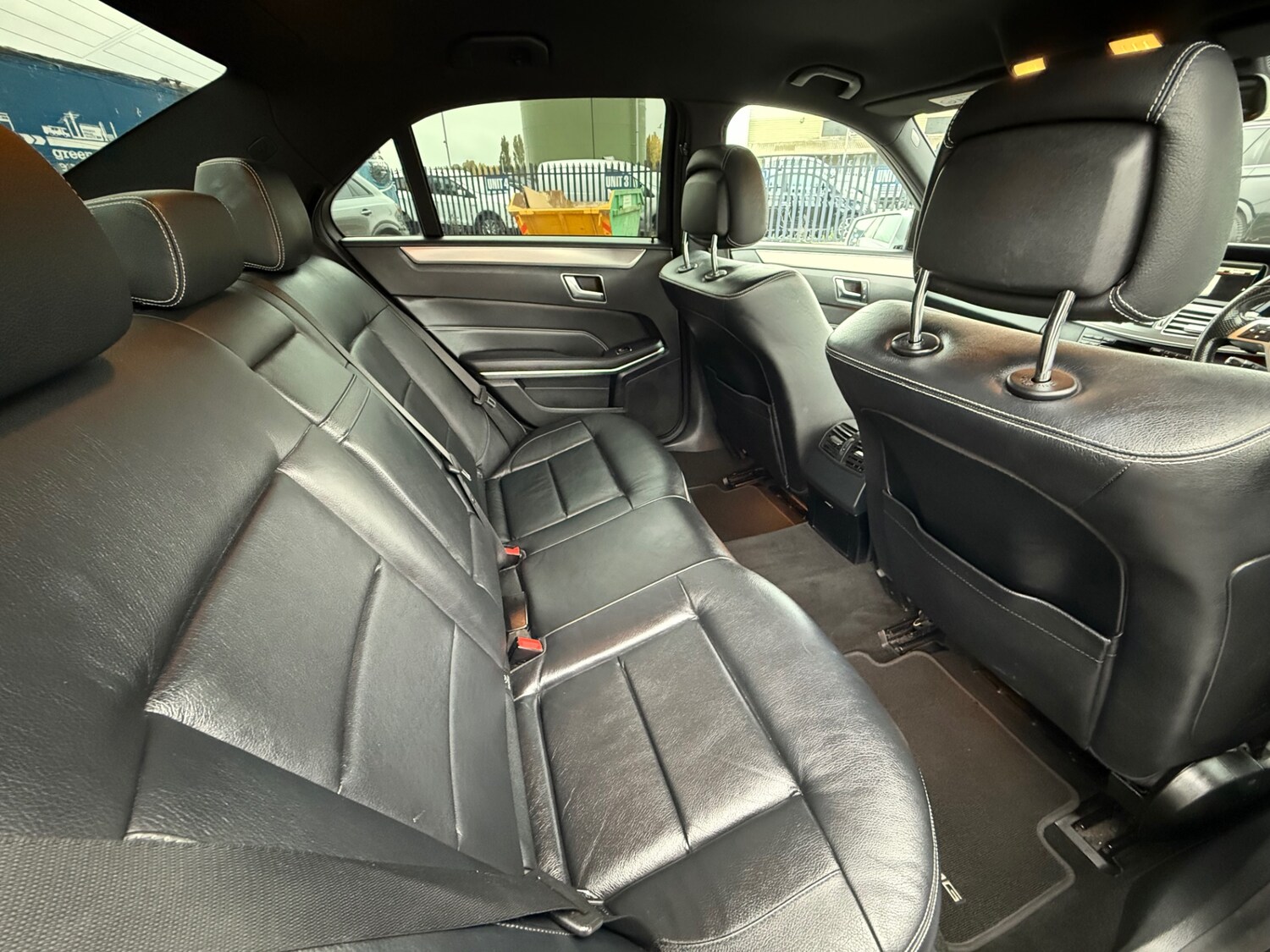 Used Mercedes-Benz E Class 2014 for sale - 77998311: Photo 15