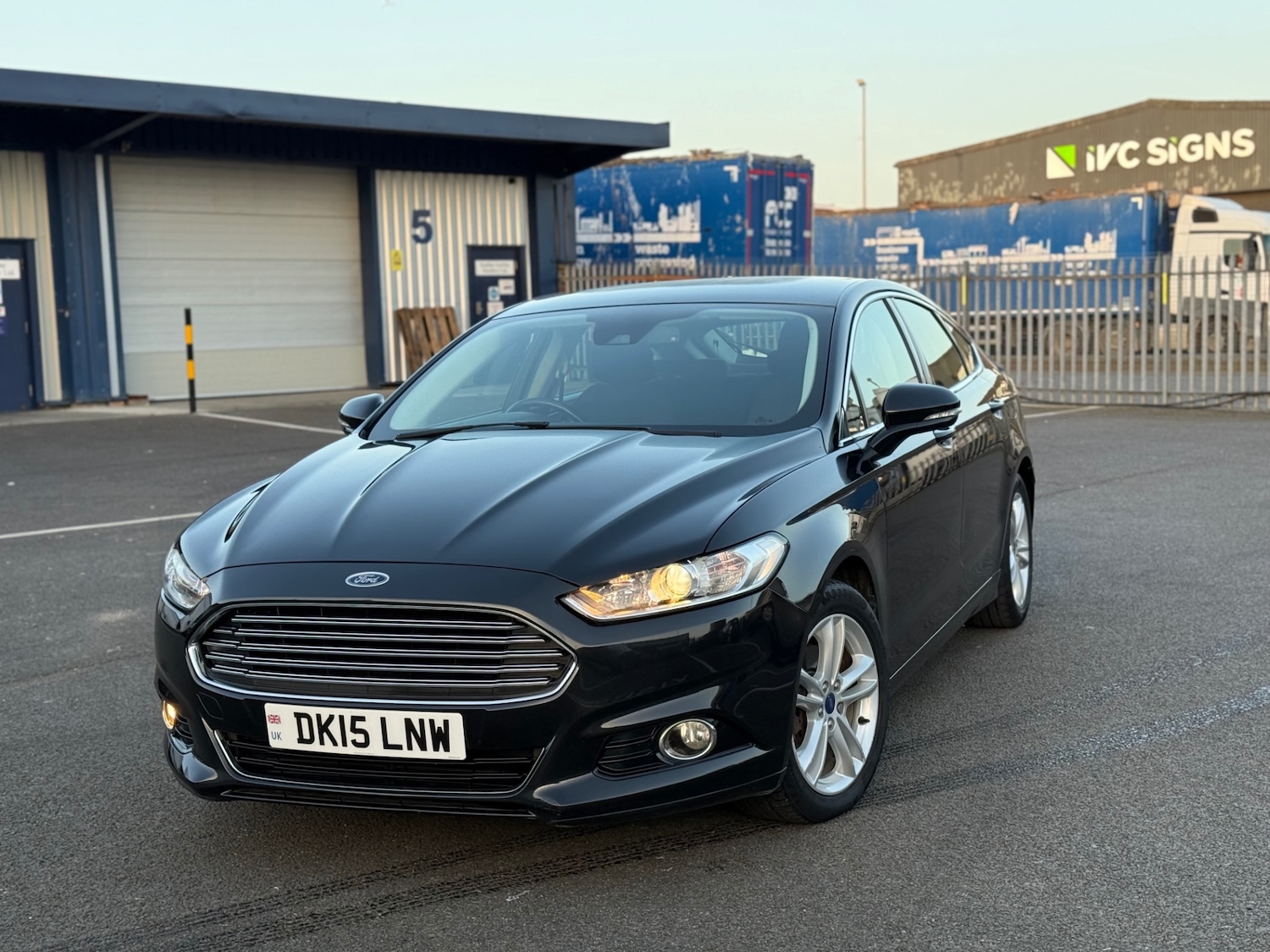 Used Ford Mondeo 2015 for sale - 77676258: Photo 19