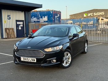 2015 (15) - 2.0 TDCi Titanium 5dr