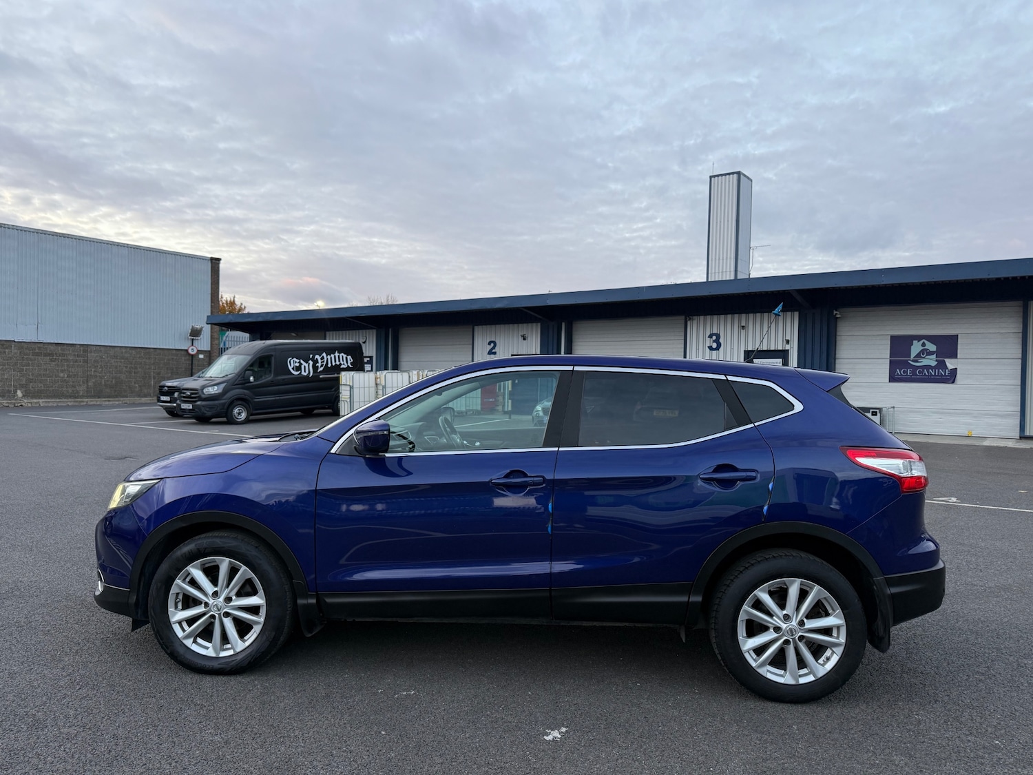 Used Nissan Qashqai 2015 for sale - 76391144: Photo 4