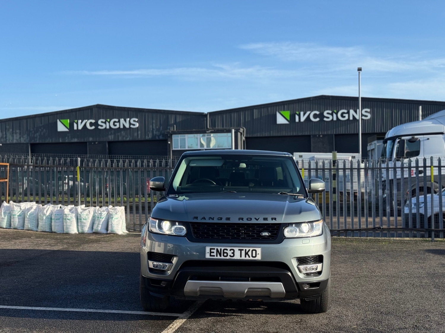 Used Land Rover Range Rover Sport 2014 for sale - 77008516: Photo 10