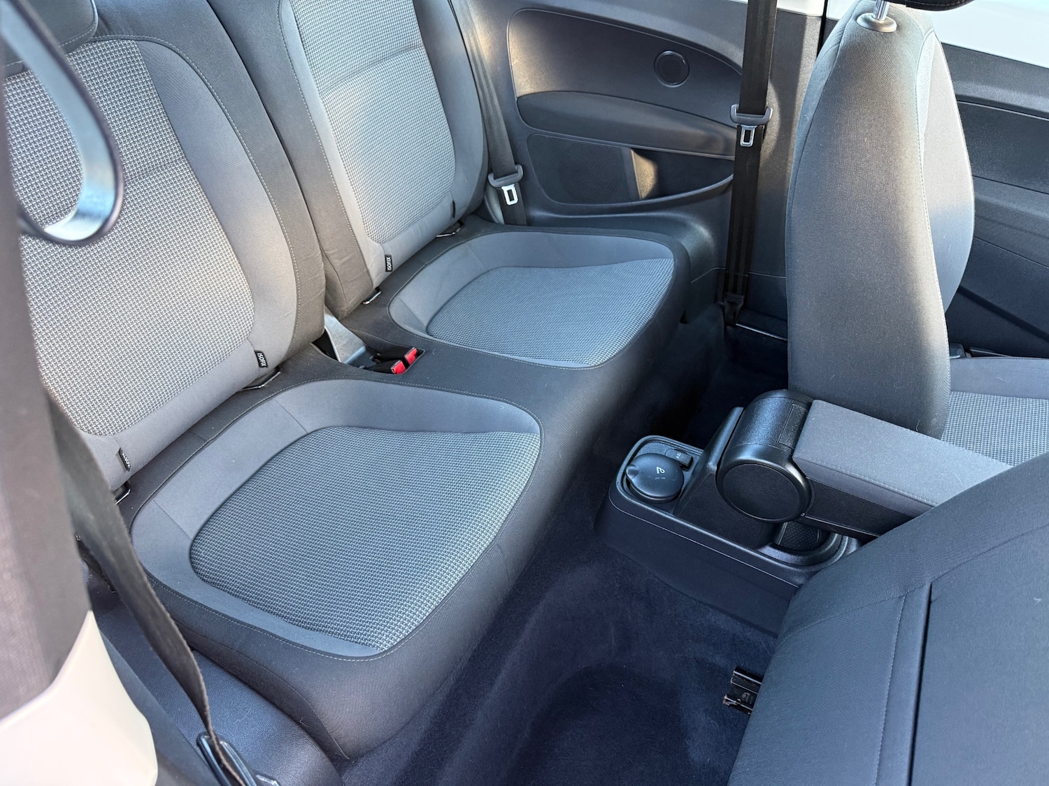 Used Volkswagen Beetle 2012 for sale - 78118375: Photo 13