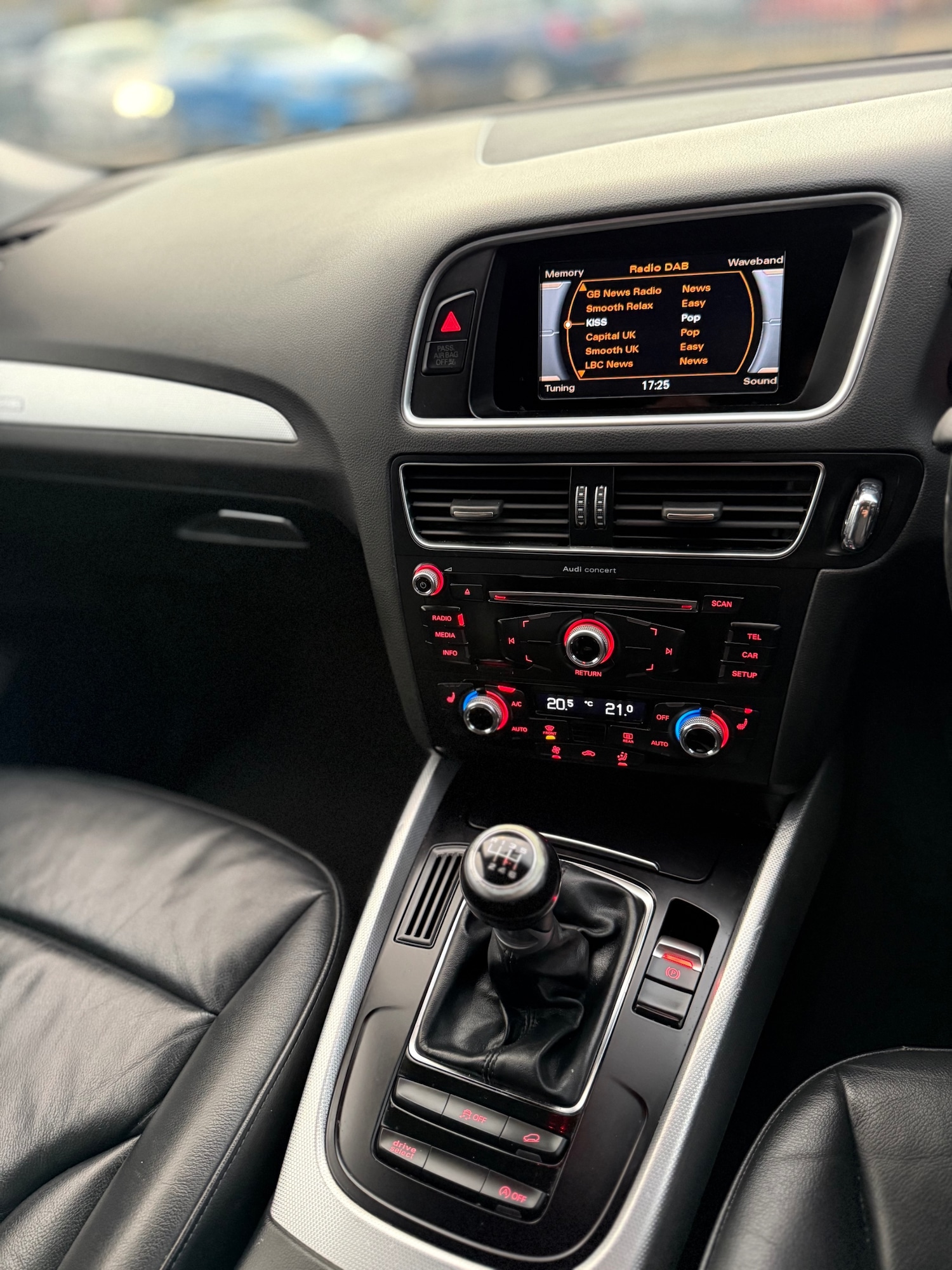 Used Audi Q5 2015 for sale - 76472070: Photo 16