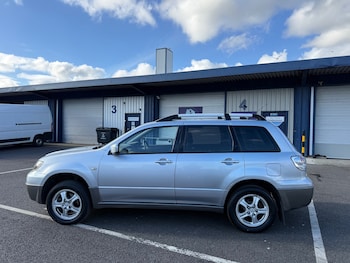 Used Mitsubishi Outlander 2005 for sale - 78305944: Photo