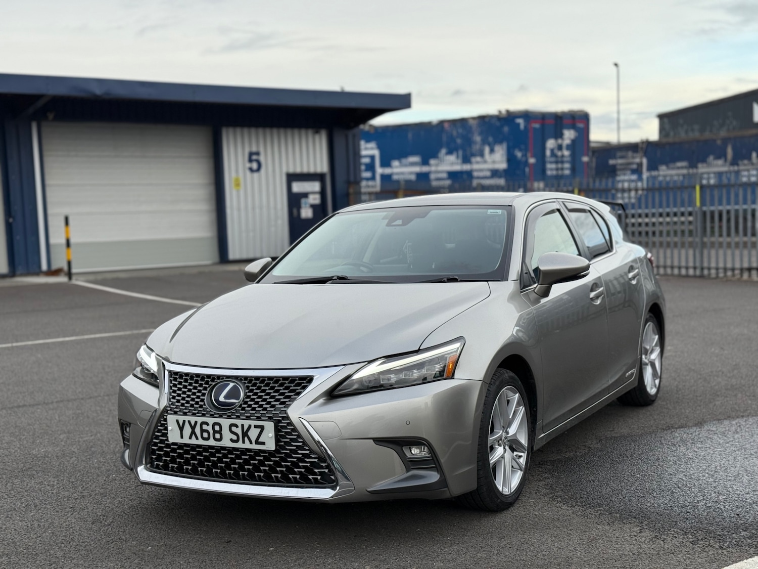 Used Lexus CT 2018 for sale - 76471398: Photo 3